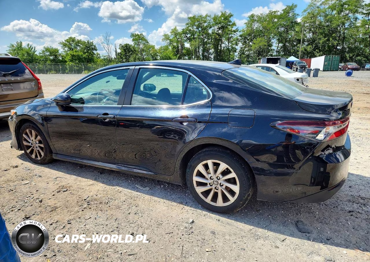 2023 Toyota Camry Le VIN:4T1C11BK8PU085750 - 2
