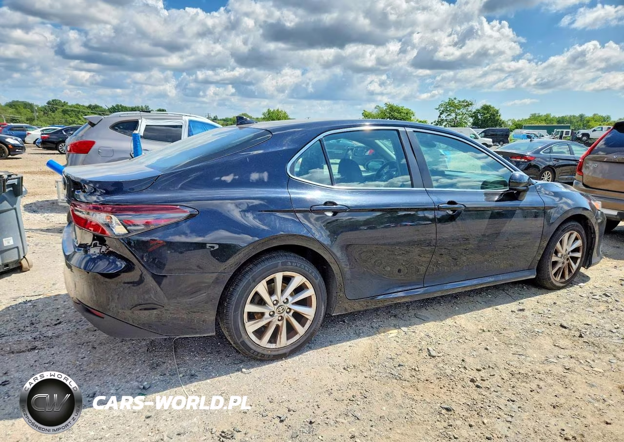 2023 Toyota Camry Le VIN:4T1C11BK8PU085750 - 3