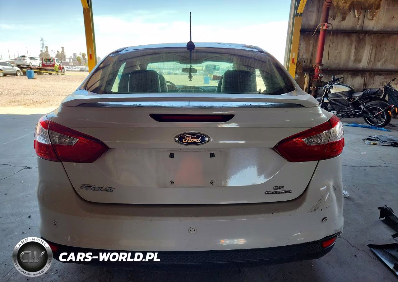 2013 Ford Focus Se VIN:1FADP3F27DL363297 - 6