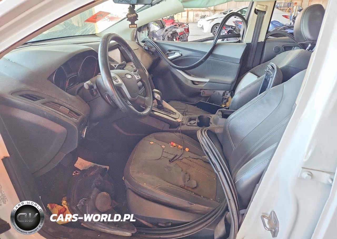 2013 Ford Focus Se VIN:1FADP3F27DL363297 - 7