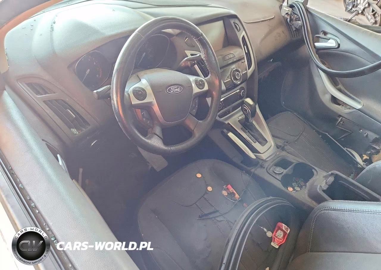2013 Ford Focus Se VIN:1FADP3F27DL363297 - 8