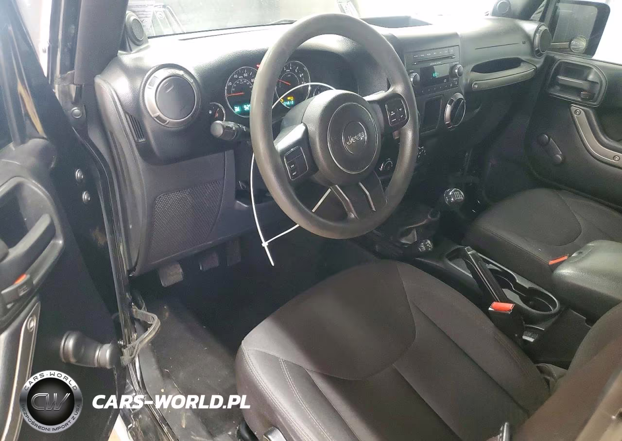 2013 Jeep Wrangler Unlimited Sport VIN:1C4BJWDGXDL704159 - 8