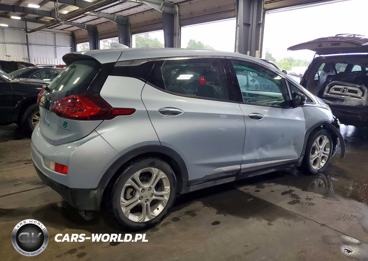 2018 Chevrolet Bolt Ev Lt VIN:1G1FW6S08J4117188 - 3