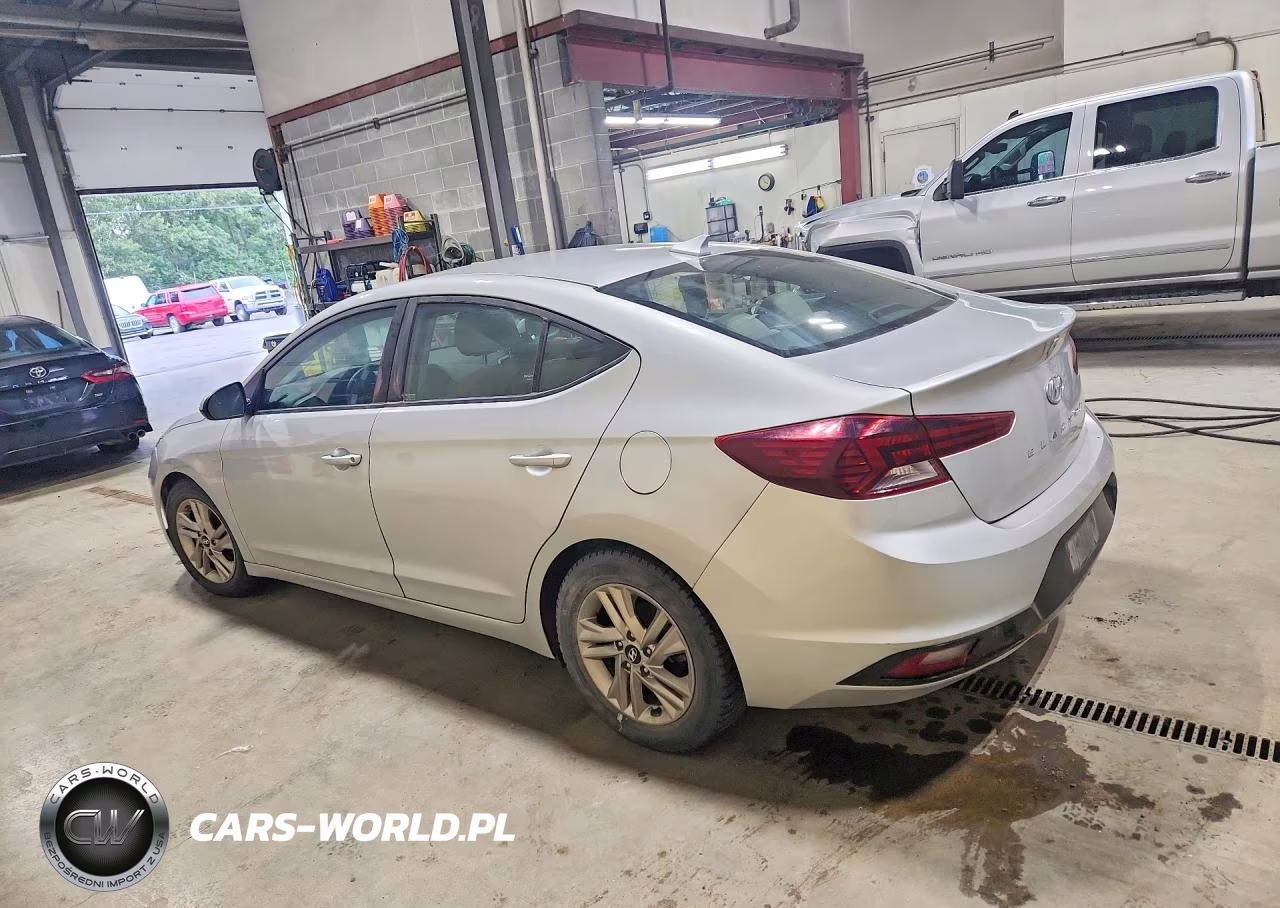 2019 Hyundai Elantra Sel VIN:5NPD84LF2KH462163 - 2