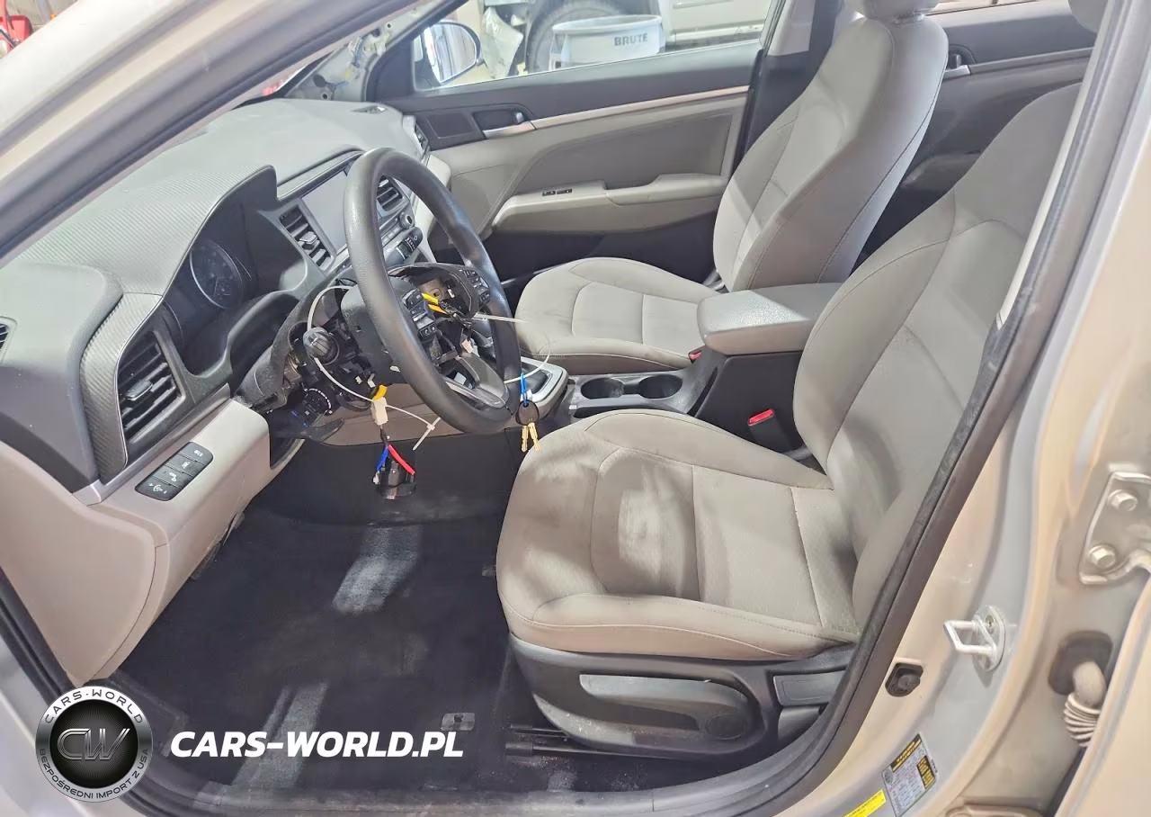 2019 Hyundai Elantra Sel VIN:5NPD84LF2KH462163 - 7