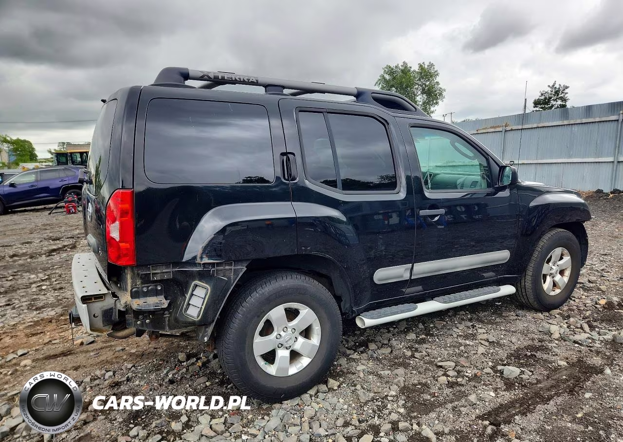 2012 Nissan Xterra X VIN:5N1AN0NU8CC526019 - 3