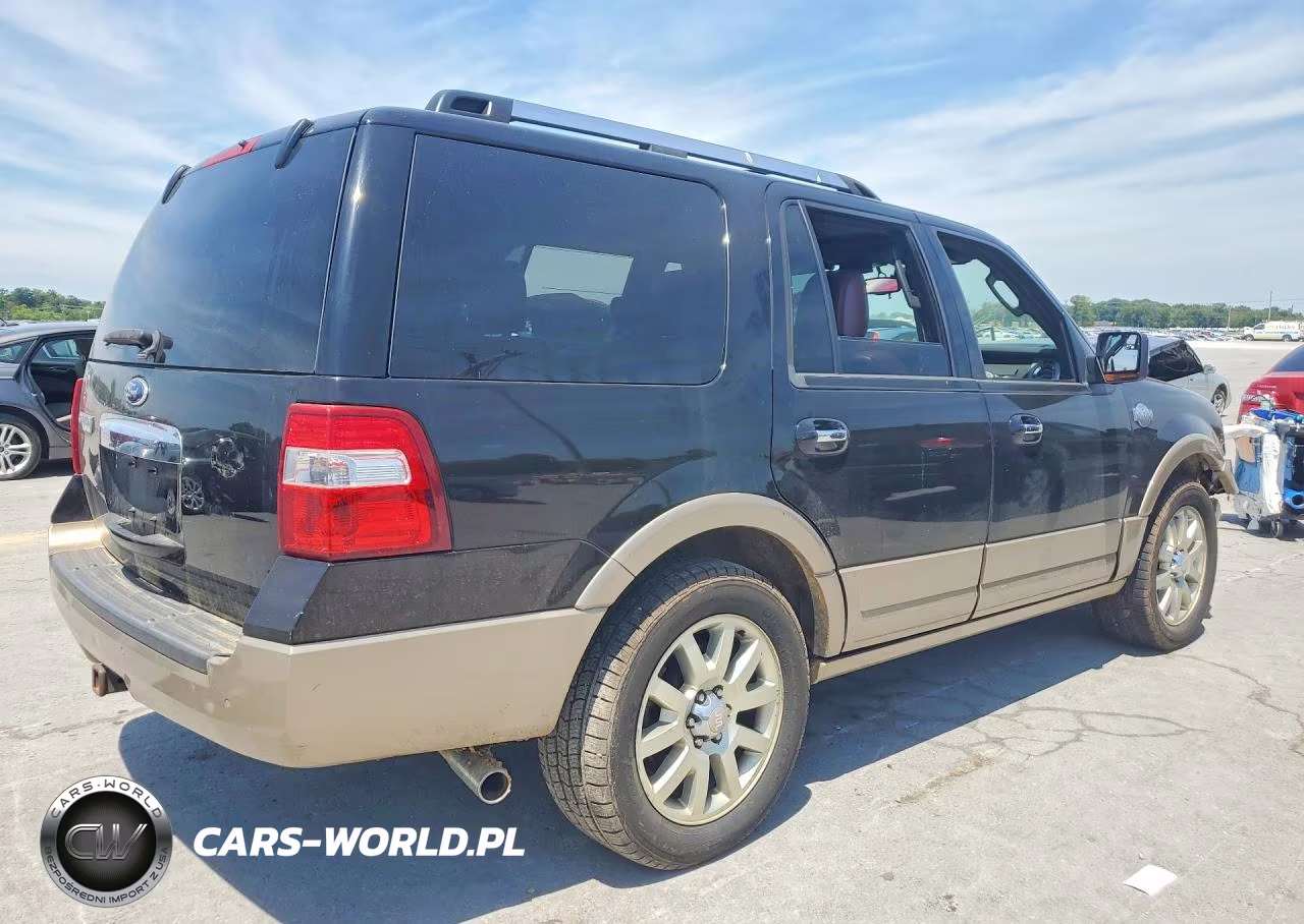 2013 Ford Expedition Xlt VIN:1FMJU1H53DEF66320 - 3