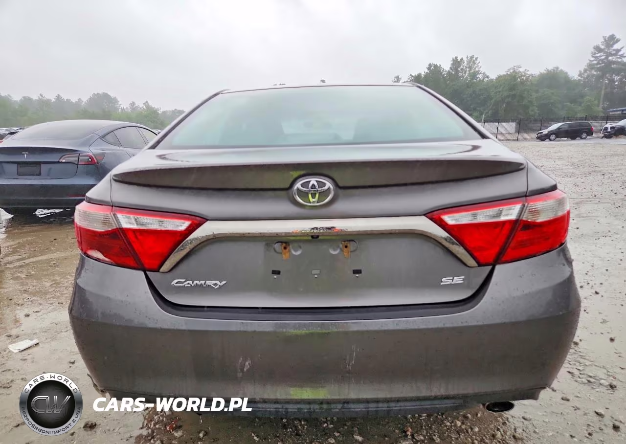 2015 Toyota Camry Se VIN:4T1BF1FK6FU891320 - 6