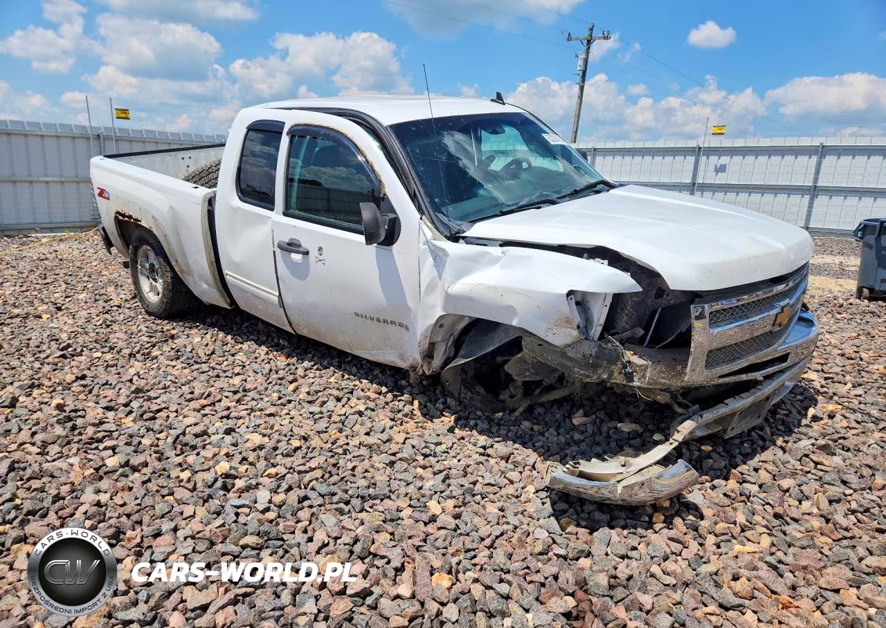 2012 Chevrolet Silverado C1500 Lt VIN:1GCRCSE08CZ203415 - 4