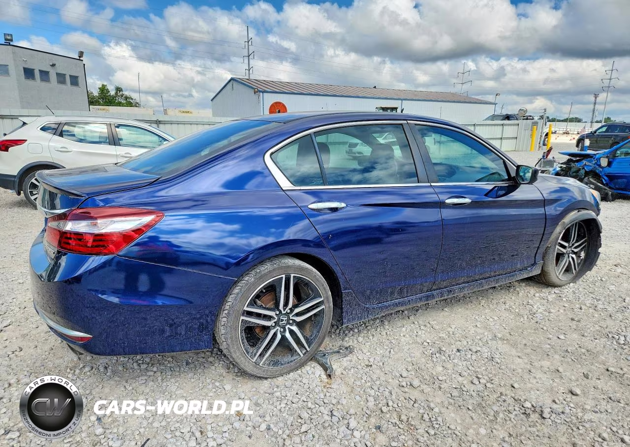 2016 Honda Accord Sport VIN:1HGCR2F52GA082210 - 3