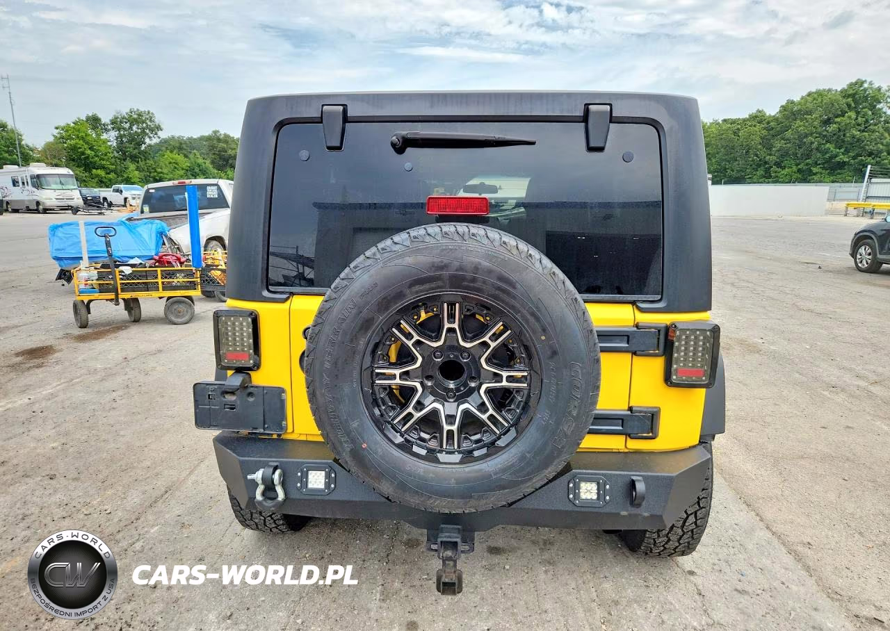 2011 Jeep Wrangler Unlimited Sport VIN:1J4BA3H17BL525430 - 6