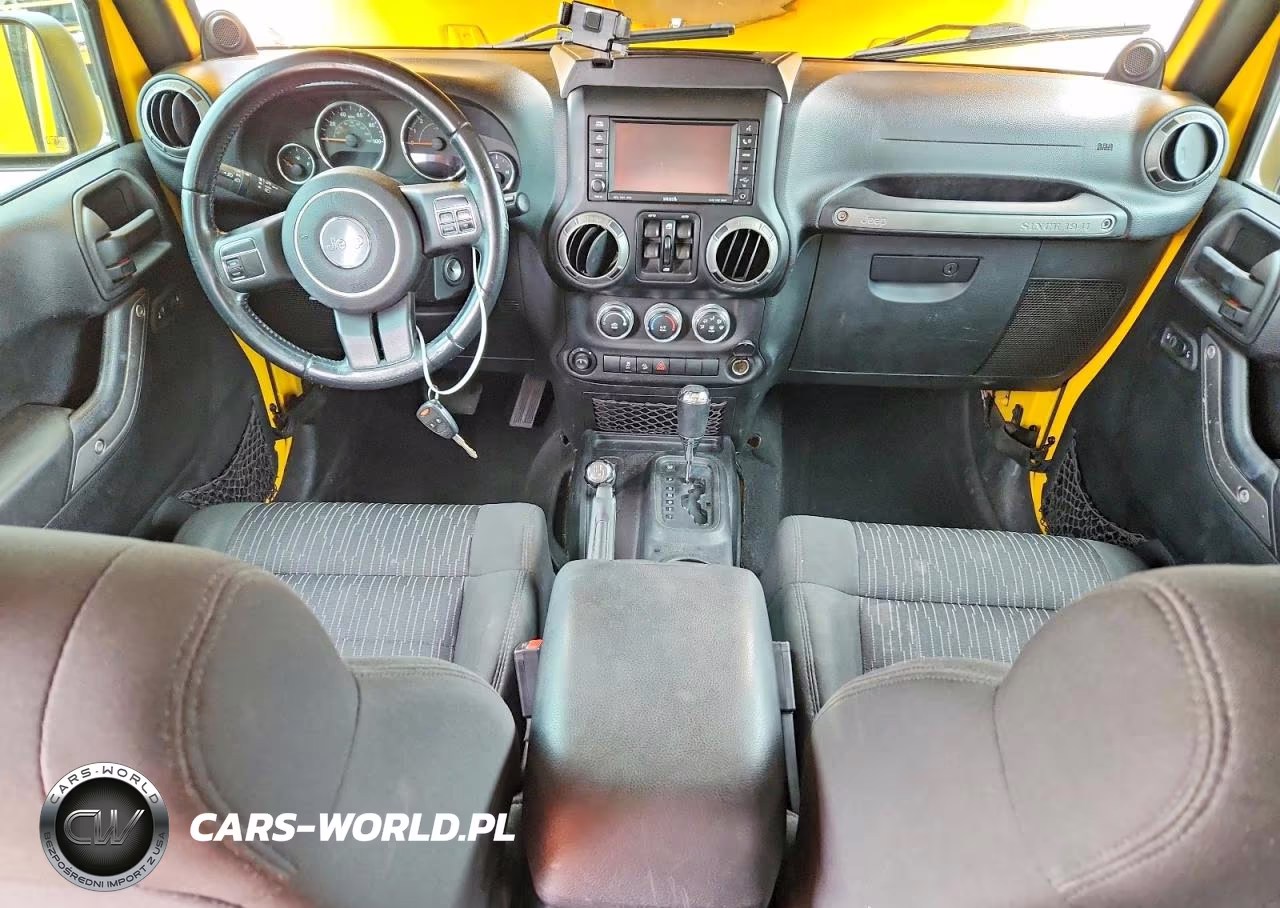 2011 Jeep Wrangler Unlimited Sport VIN:1J4BA3H17BL525430 - 8