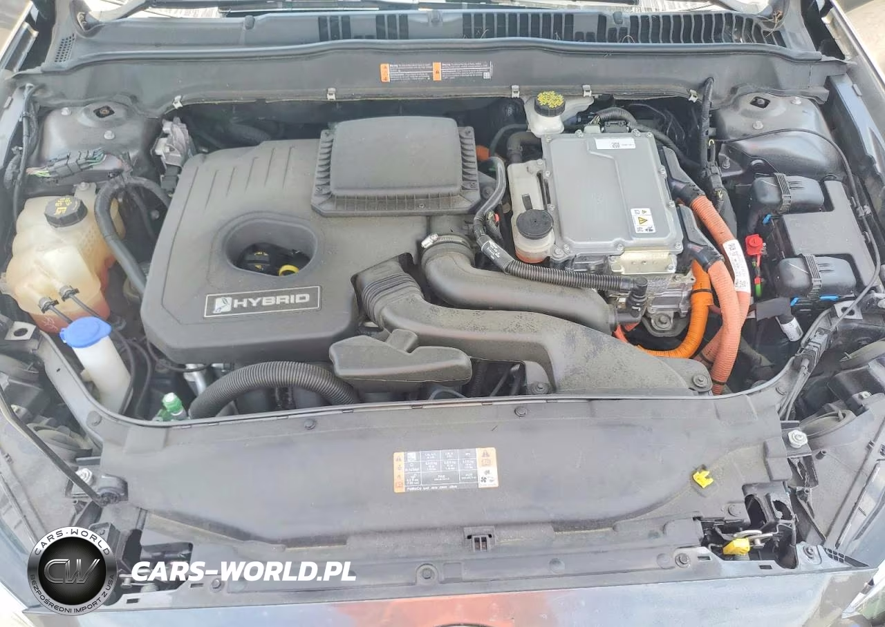 2018 Ford Fusion S Hybrid VIN:3FA6P0UU6JR122405 - 11
