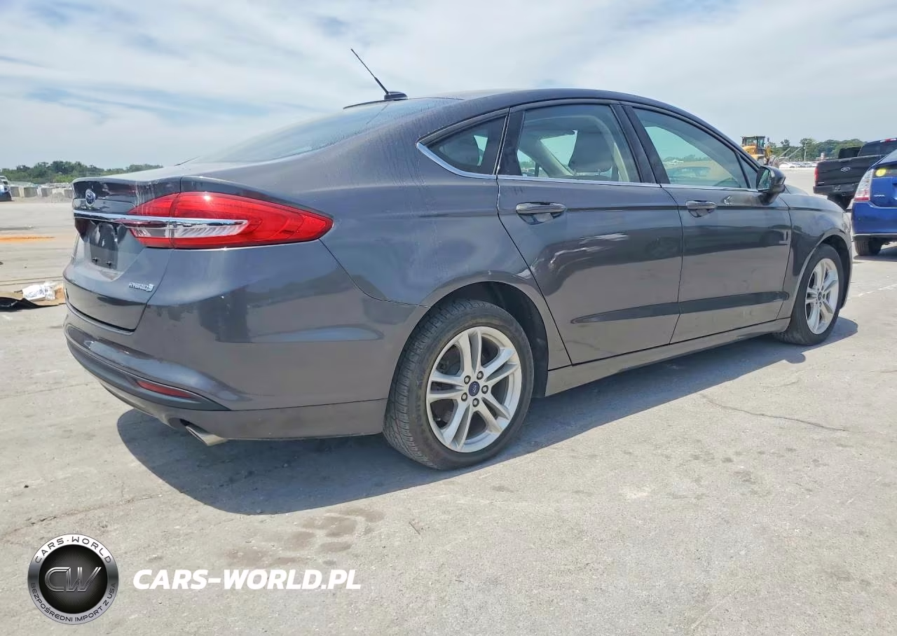 2018 Ford Fusion S Hybrid VIN:3FA6P0UU6JR122405 - 3