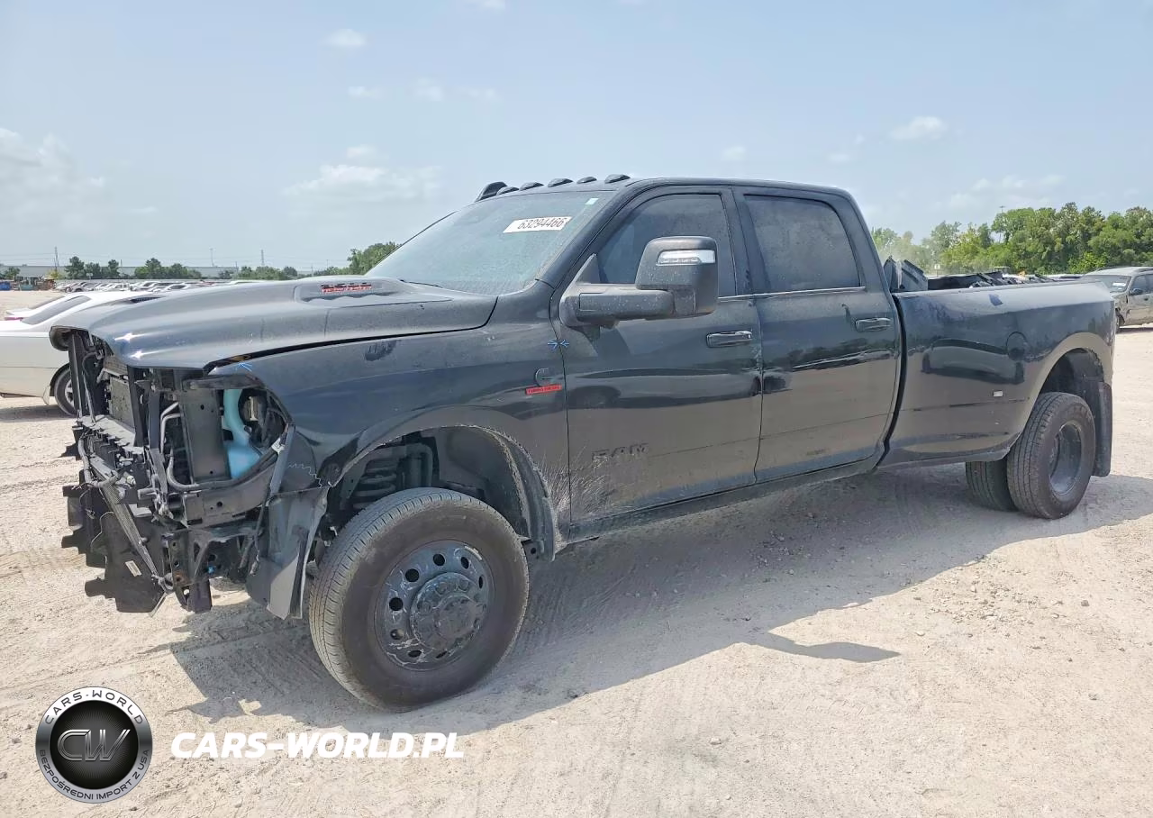 2026 Ram 3500 Laramie VIN:3C63RRJL9TG273140 - 1