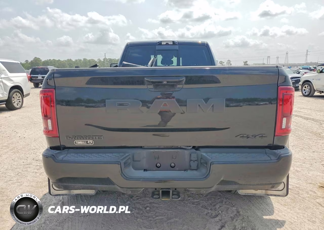 2026 Ram 3500 Laramie VIN:3C63RRJL9TG273140 - 6