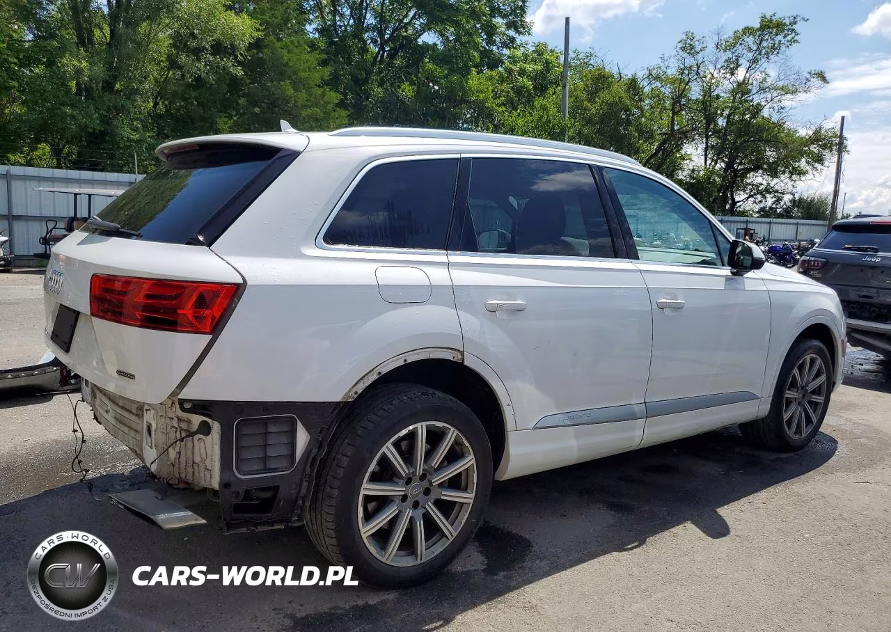 2018 Audi Q7 Premium Plus VIN:WA1LHAF78JD044350 - 3
