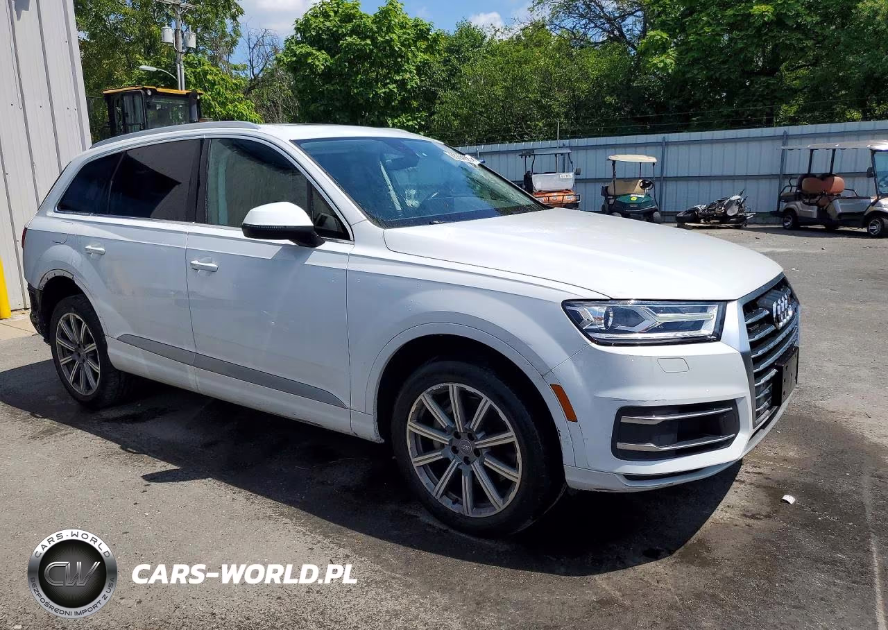 2018 Audi Q7 Premium Plus VIN:WA1LHAF78JD044350 - 4
