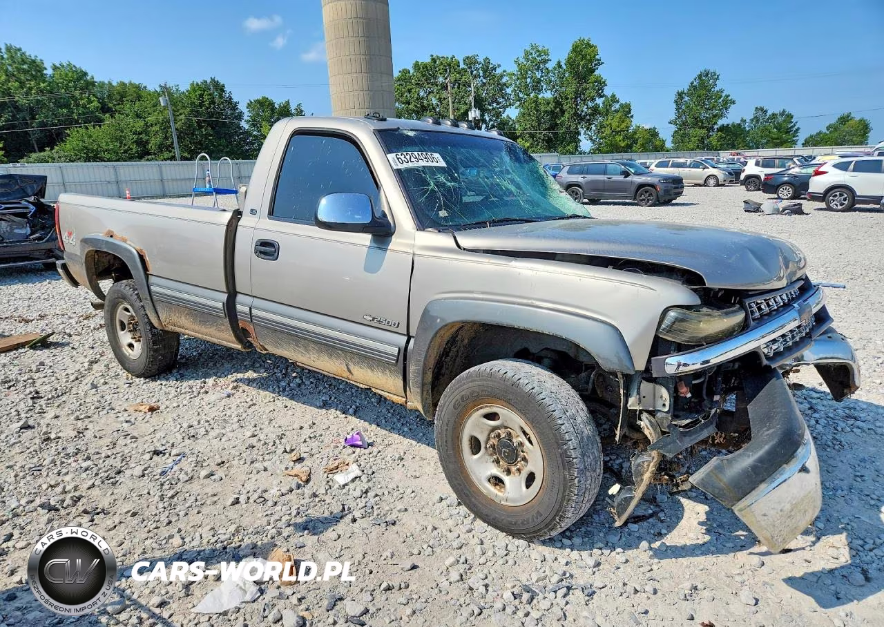 2000 Chevrolet Silverado K2500 VIN:1GCGK24U8YE148431 - 4