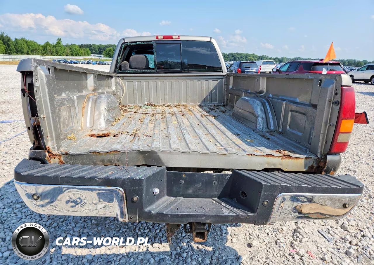 2000 Chevrolet Silverado K2500 VIN:1GCGK24U8YE148431 - 6