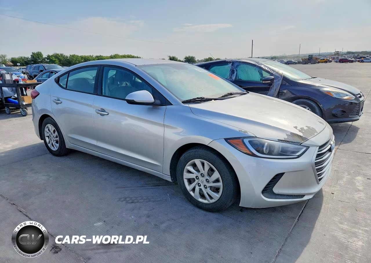 2017 Hyundai Elantra Se VIN:5NPD74LFXHH199304 - 4