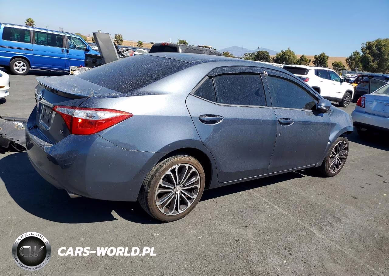 2015 Toyota Corolla S Plus VIN:5YFBURHEXFP352695 - 3