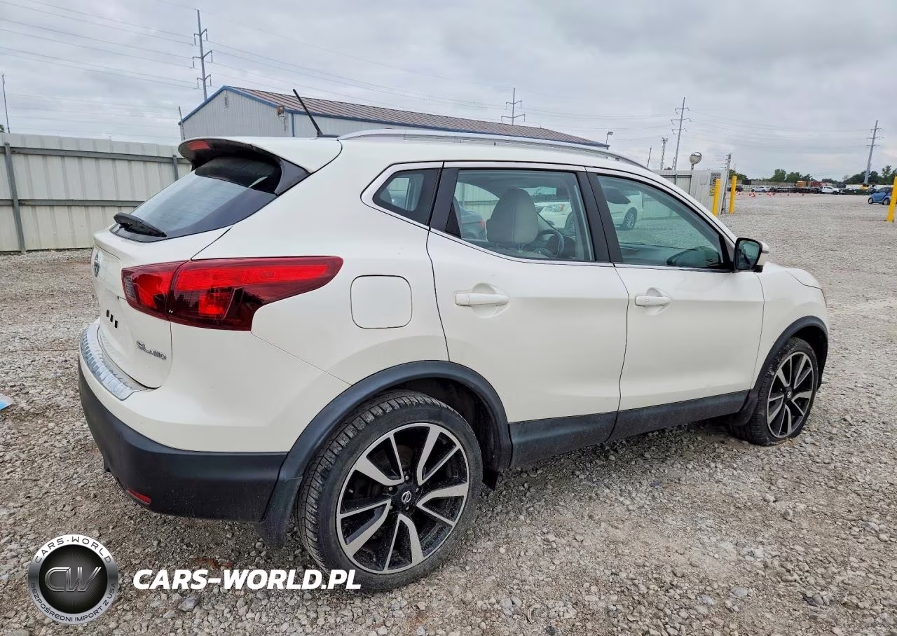 2018 Nissan Rogue Sport Sl VIN:JN1BJ1CR7JW200722 - 3