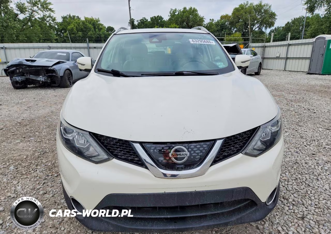 2018 Nissan Rogue Sport Sl VIN:JN1BJ1CR7JW200722 - 5