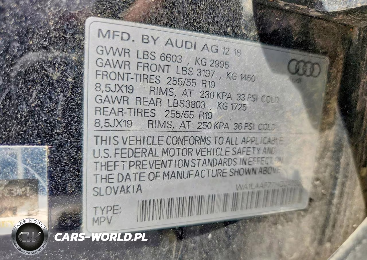 2017 Audi Q7 Premium Plus VIN:WA1LAAF77HD040255 - 12