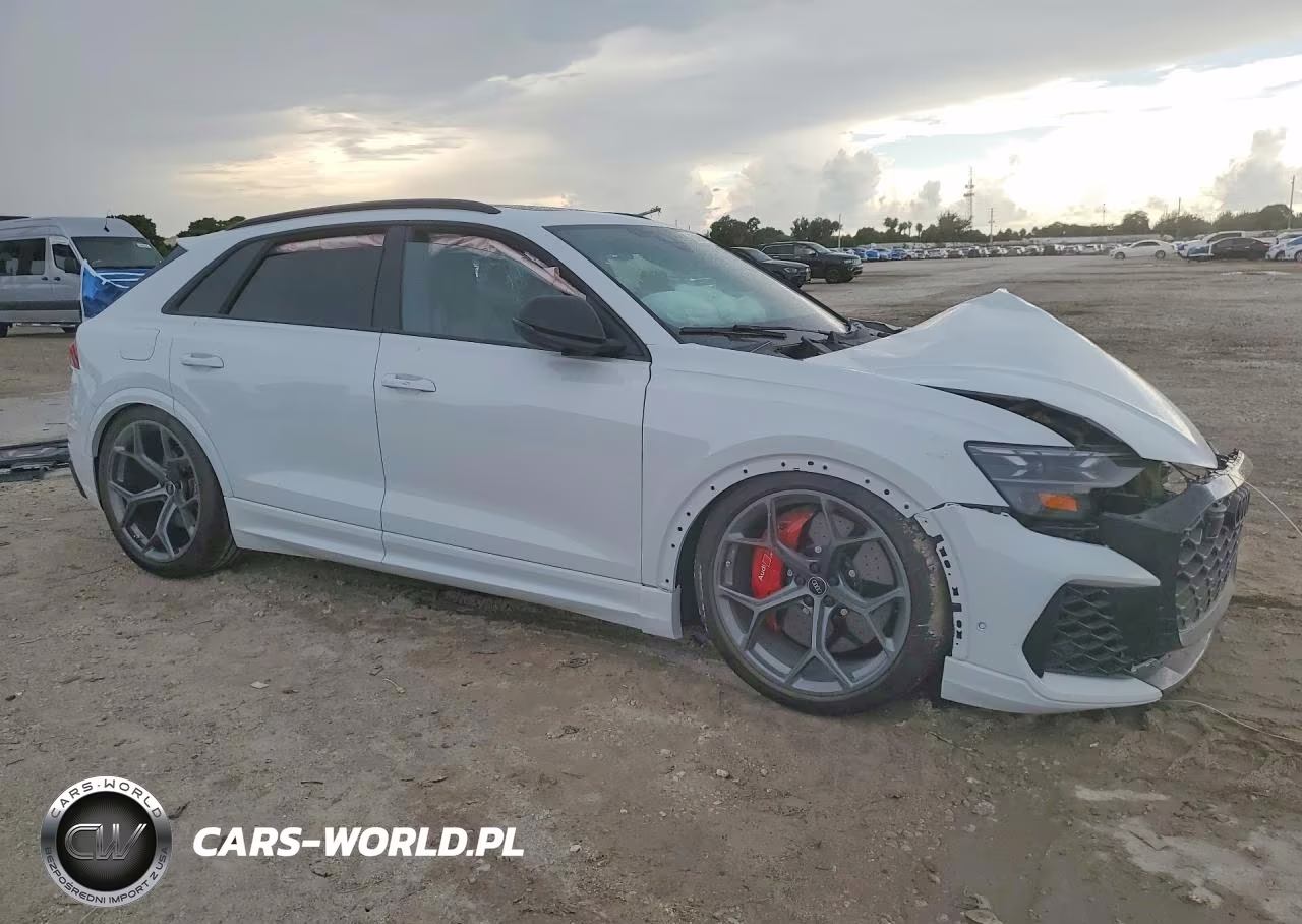 2026 Audi Rs Q8 VIN:WU1ARBF14TD002162 - 4