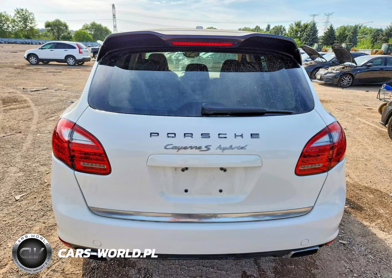 2012 Porsche Cayenne S Hybrid VIN:WP1AE2A28CLA91344 - 6