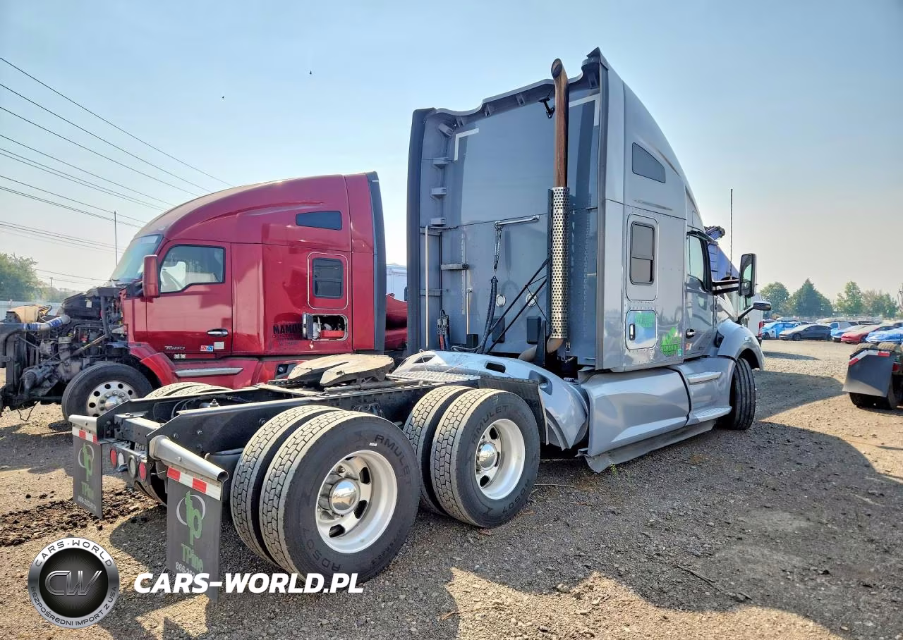 2022 Kenworth T680 Semi Truck VIN:1XKYD49X6NJ467007 - 3