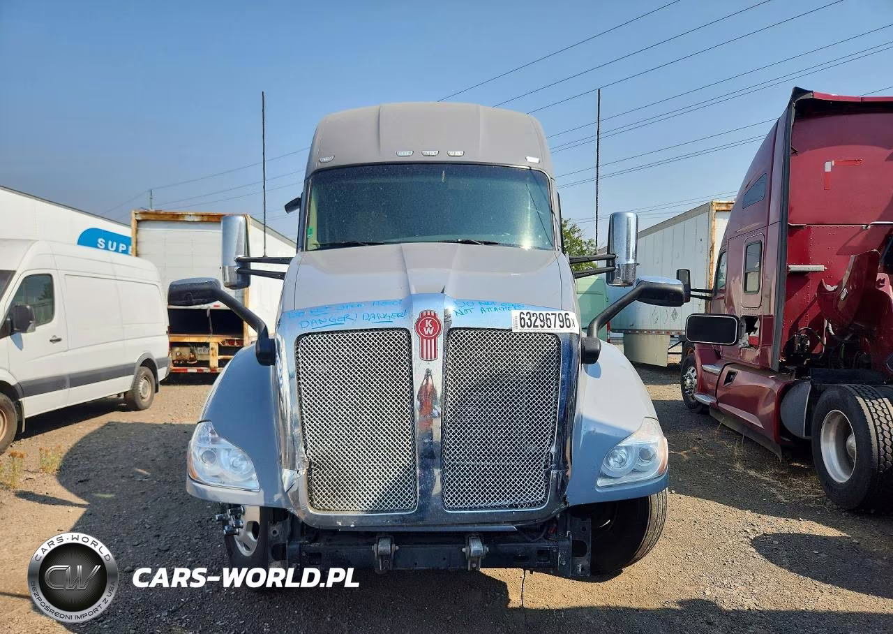 2022 Kenworth T680 Semi Truck VIN:1XKYD49X6NJ467007 - 5