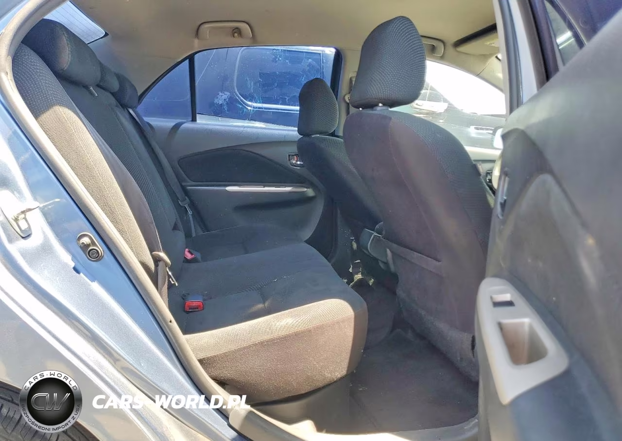 2010 Toyota Yaris Base VIN:JTDBT4K37A4069910 - 10