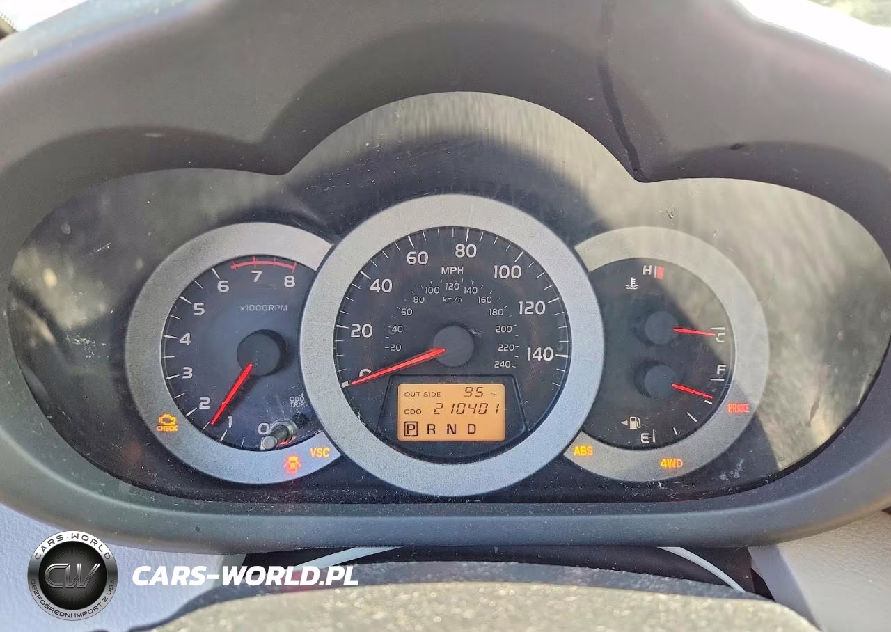 2007 Toyota Rav4 Limited VIN:JTMBK31VX75040176 - 9