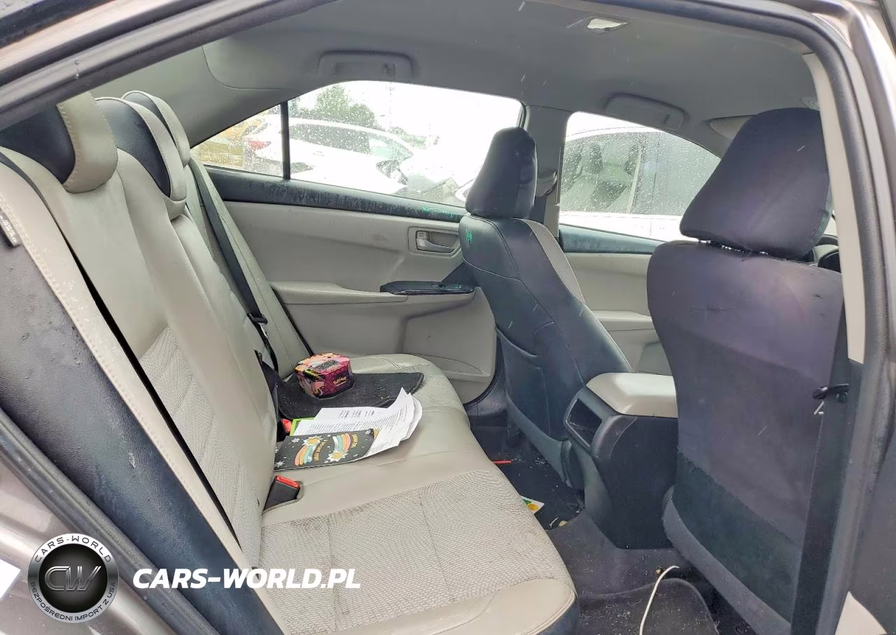 2016 Toyota Camry Se VIN:4T1BF1FK3GU244326 - 10