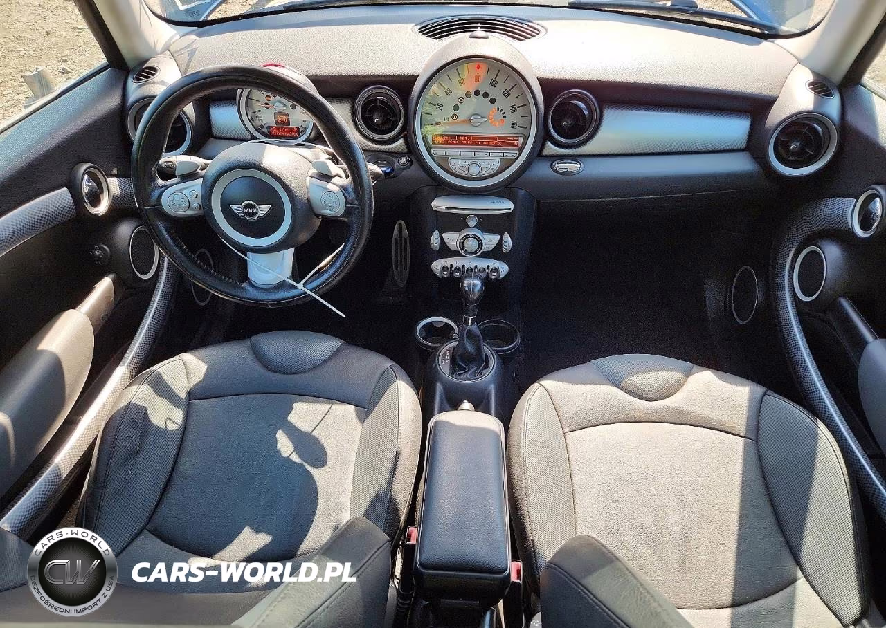 2010 Mini Cooper S VIN:WMWMF7C51ATZ68959 - 8