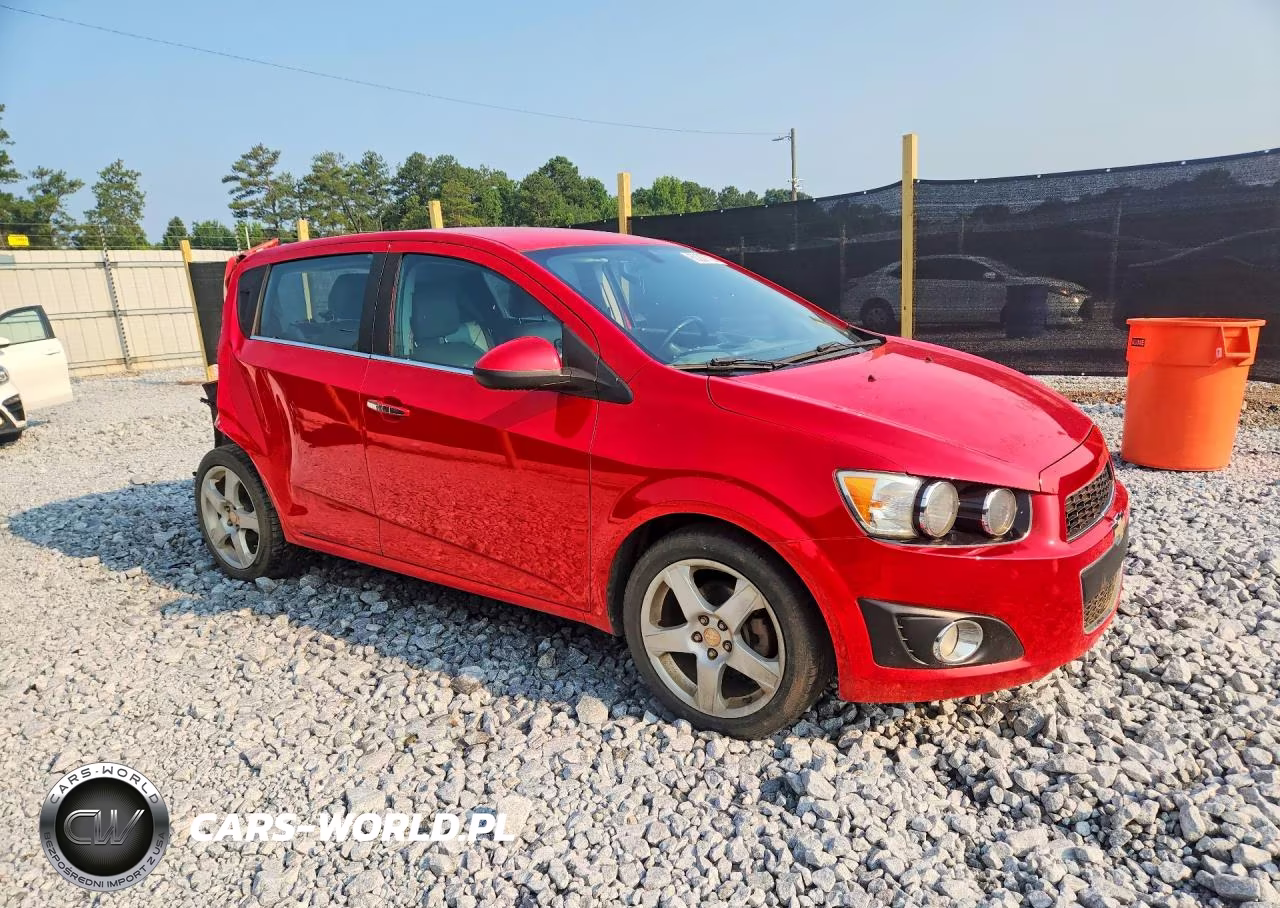 2015 Chevrolet Sonic Ltz VIN:1G1JE6SB1F4209040 - 4