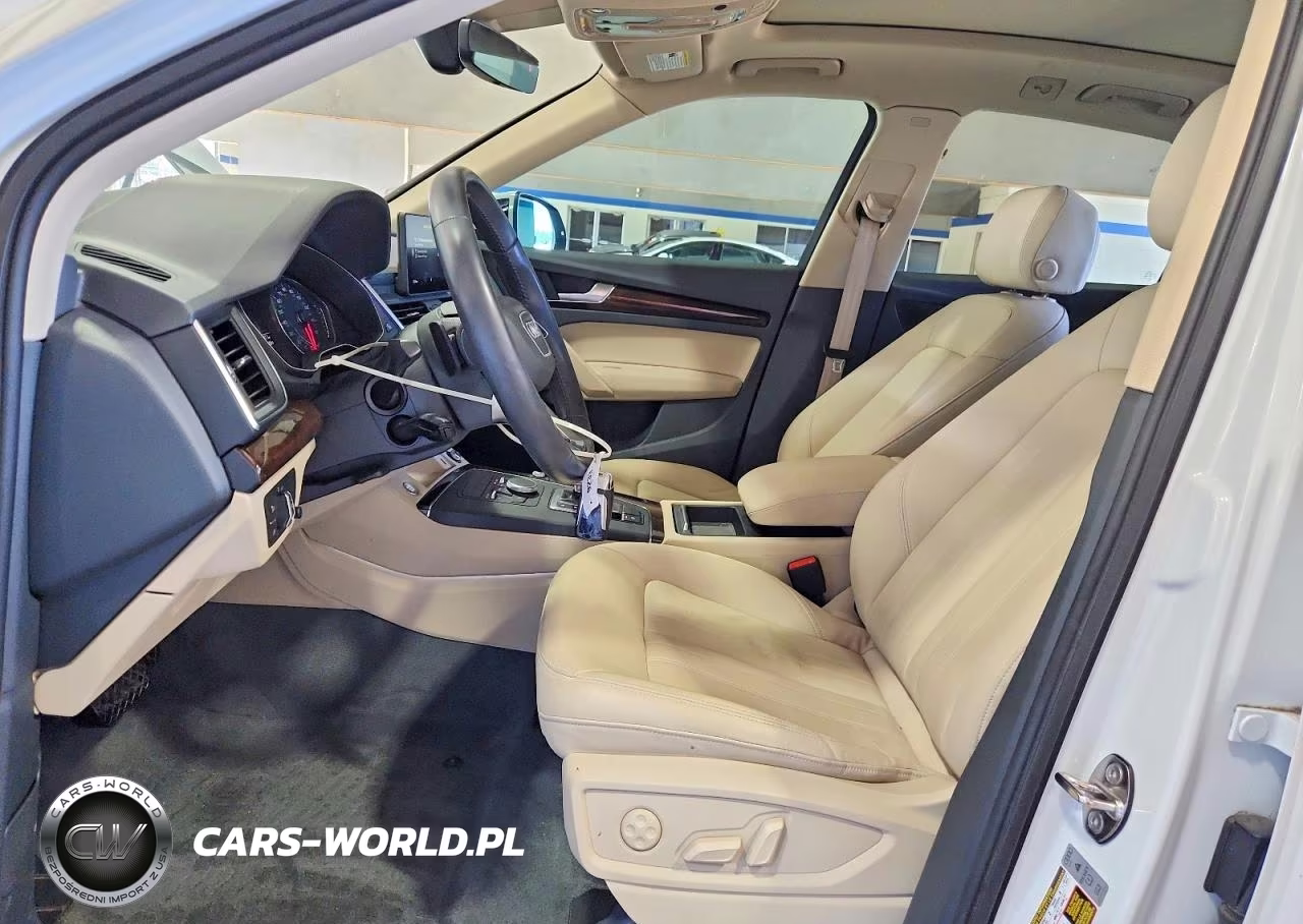 2019 Audi Q5 Premium VIN:WA1ANAFY4K2136142 - 7