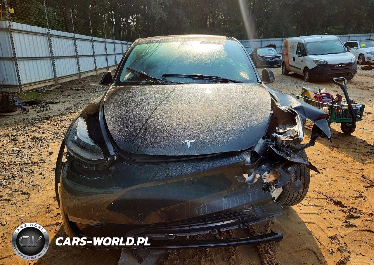 2023 Tesla Model Y VIN:7SAYGDEE8PA127844 - 5