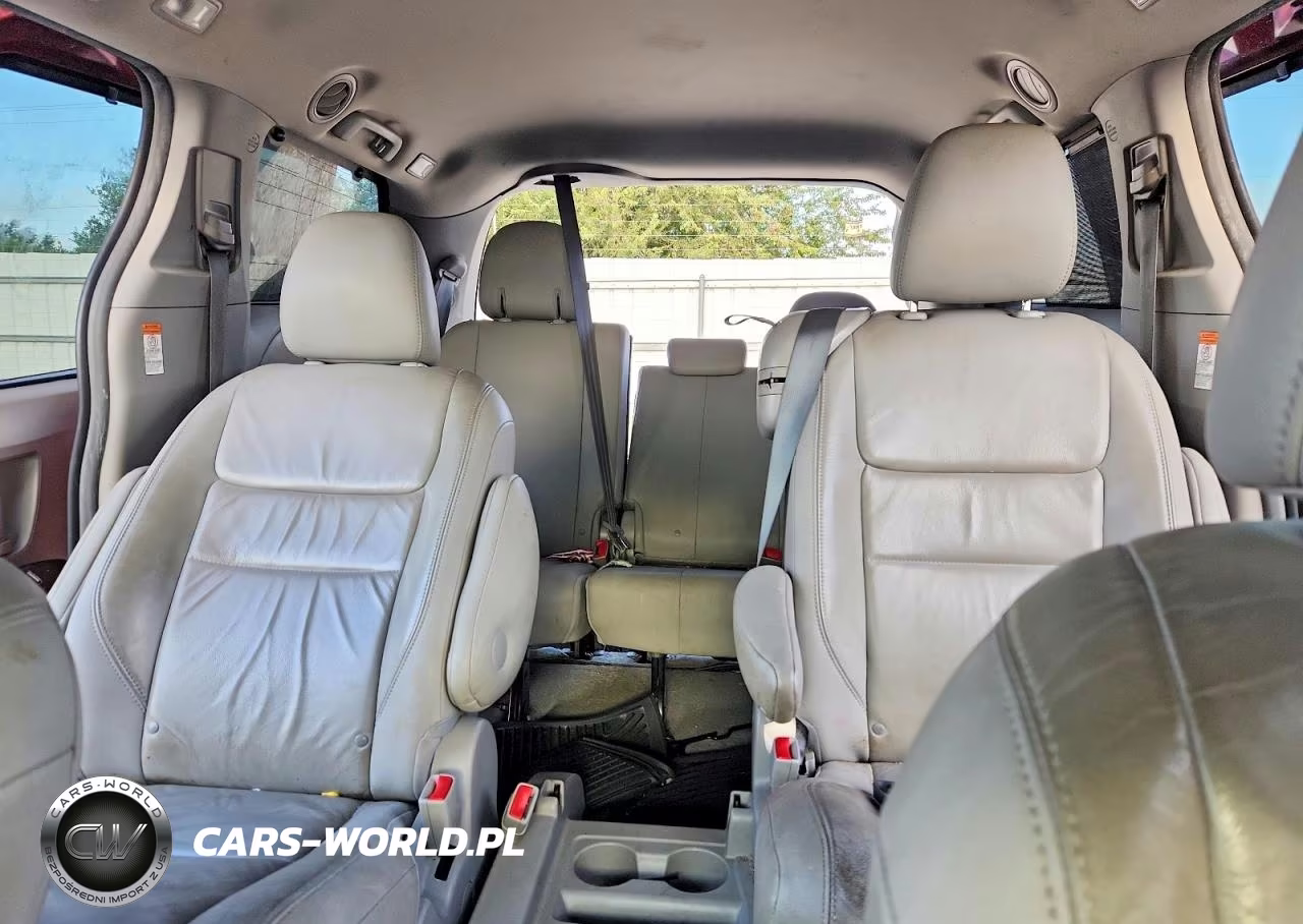 2016 Toyota Sienna Xle 8-Passenger VIN:5TDYK3DC7GS756788 - 10