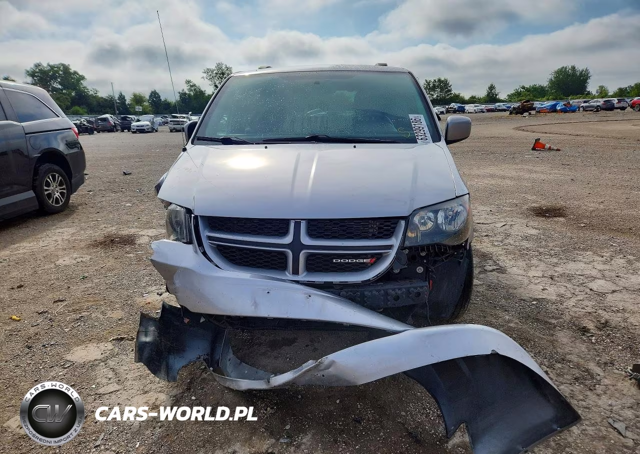 2018 Dodge Grand Caravan Gt VIN:2C4RDGEG5JR220977 - 5