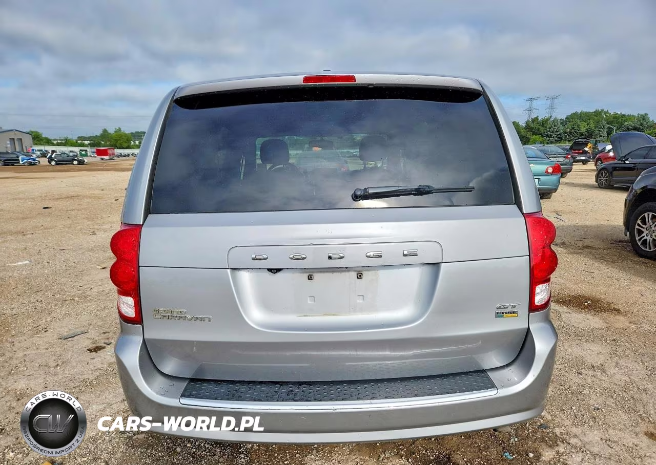 2018 Dodge Grand Caravan Gt VIN:2C4RDGEG5JR220977 - 6