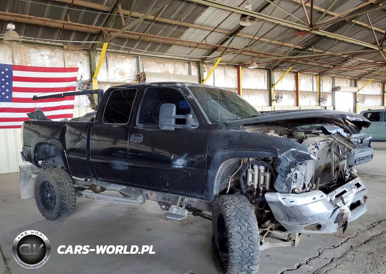 2002 GMC Sierra K2500 Heavy Duty VIN:1GTHK29U62E131776 - 4