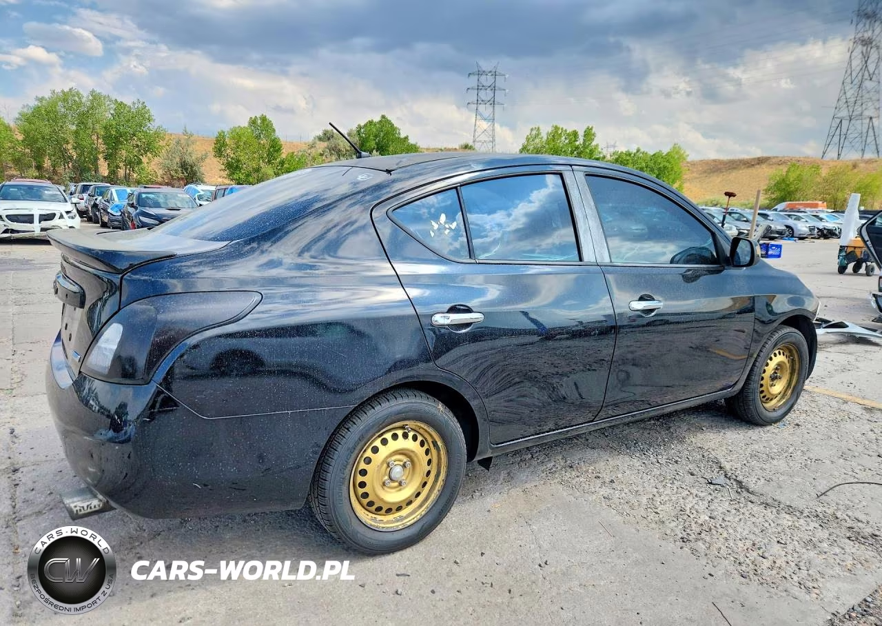 2013 Nissan Versa 1.6 S VIN:3N1CN7AP2DL850016 - 3