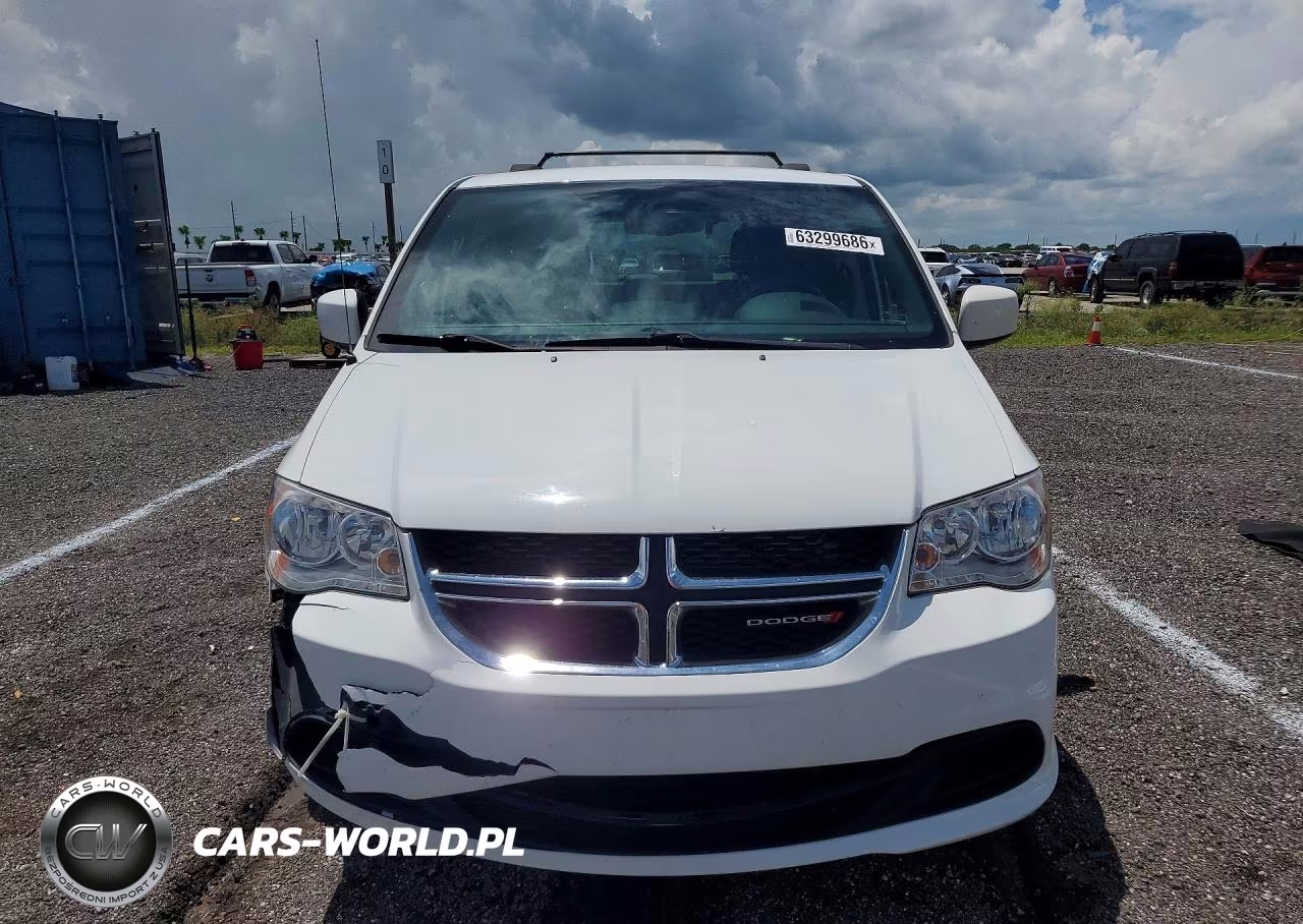 2018 Dodge Grand Caravan Sxt VIN:2C4RDGCG6JR239427 - 5