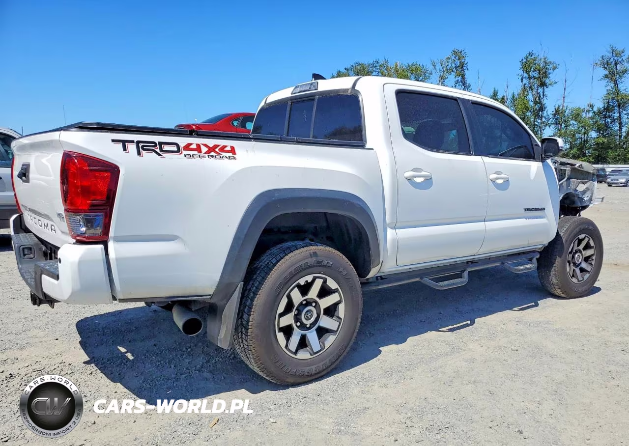2016 Toyota Tacoma Trd Off-Road VIN:3TMCZ5AN9GM016585 - 3