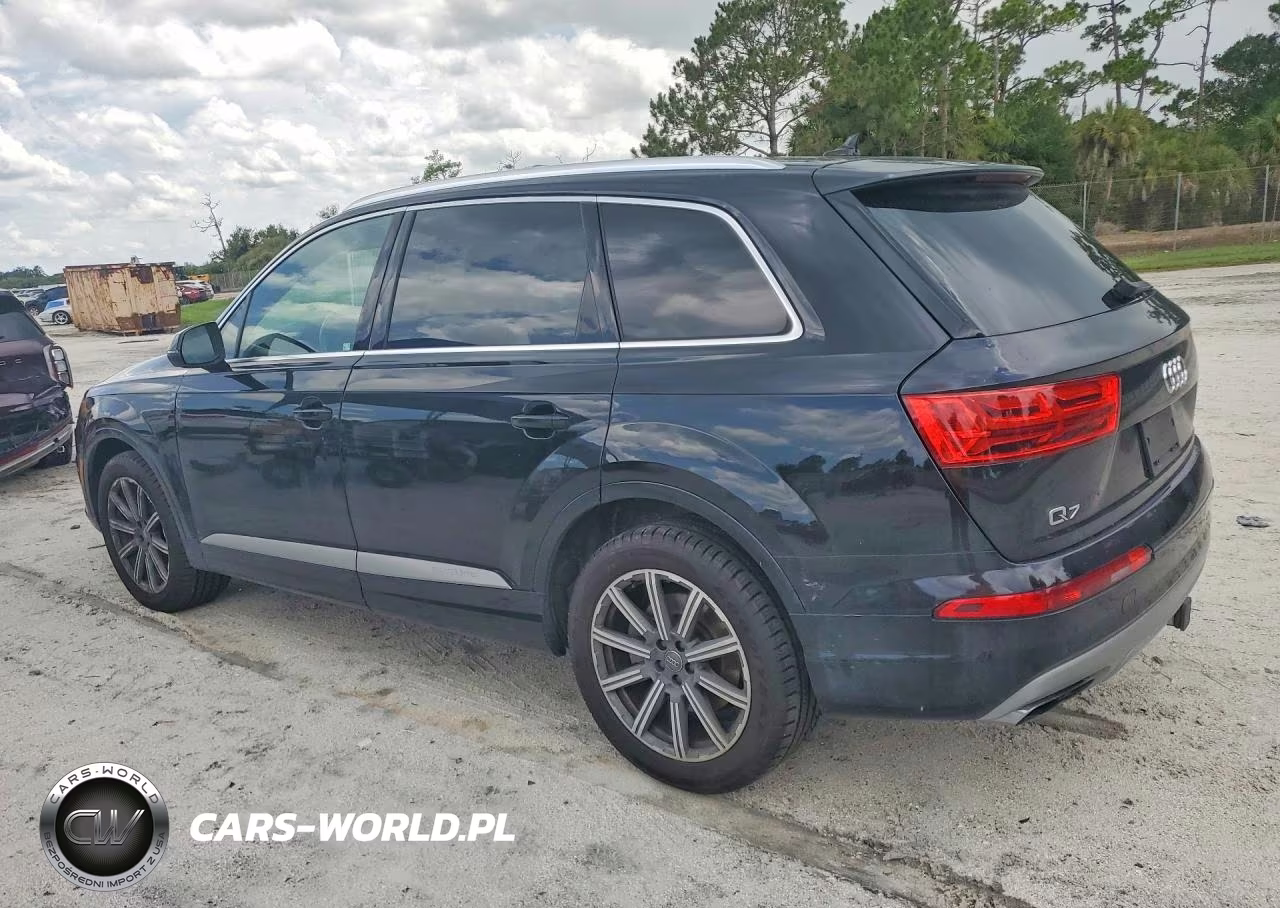 2018 Audi Q7 Premium VIN:WA1AAAF74JD012264 - 2