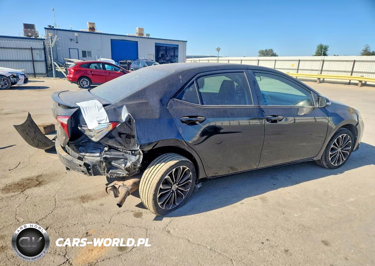 2016 Toyota Corolla S Plus VIN:5YFBURHE2GP443882 - 3