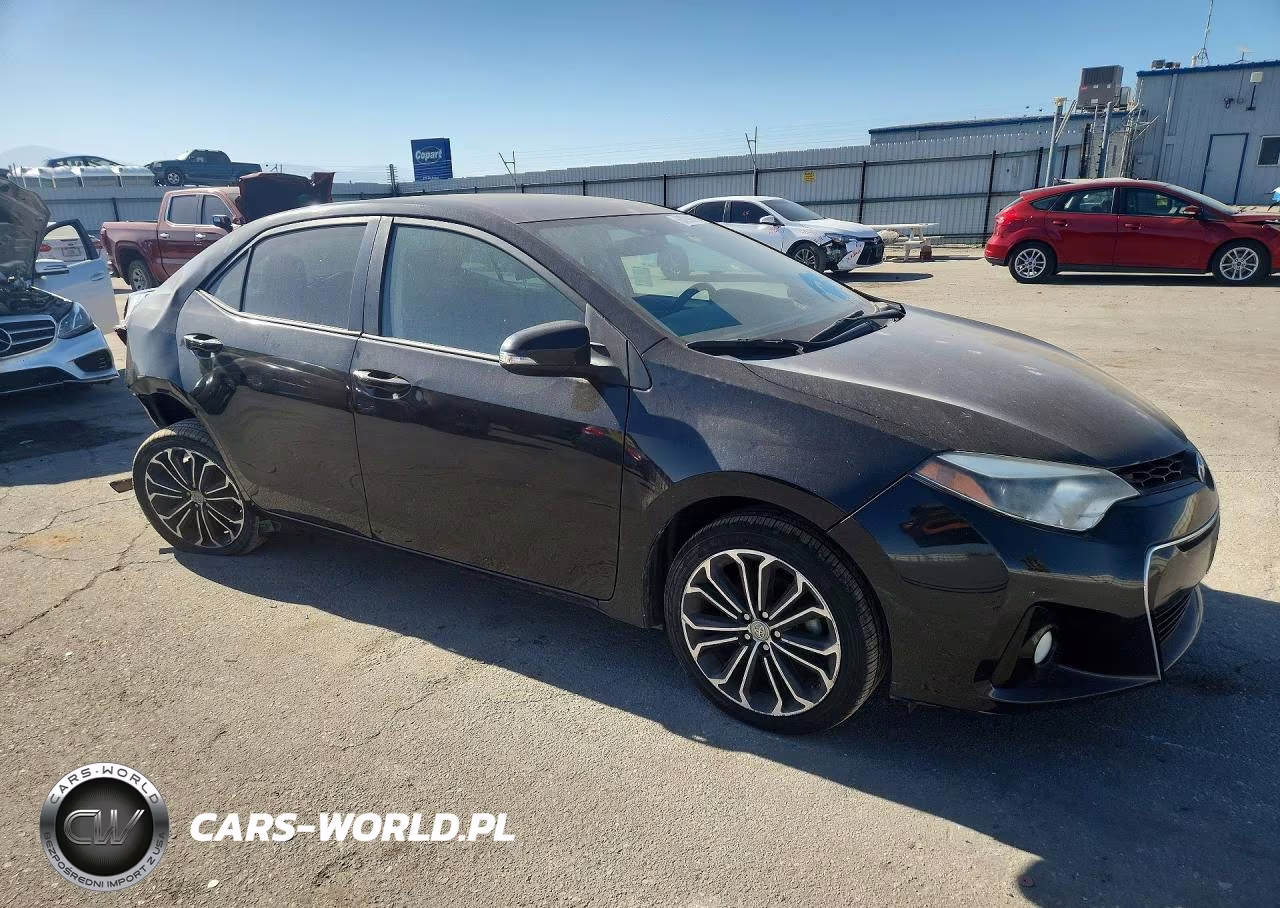 2016 Toyota Corolla S Plus VIN:5YFBURHE2GP443882 - 4